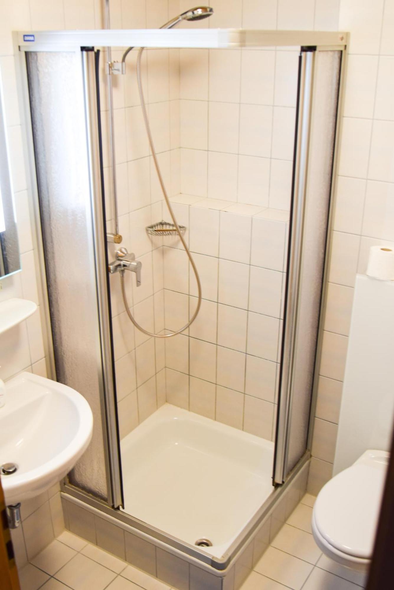 Hotel Gasthof Zum Loewen Фельбург Номер фото